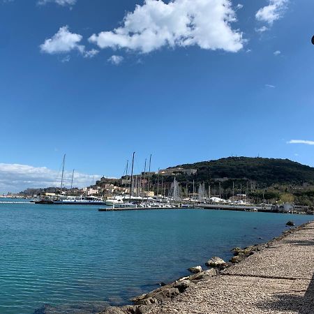 Casetta Blue House Gaeta Via Dell'Indipendenza エクステリア 写真