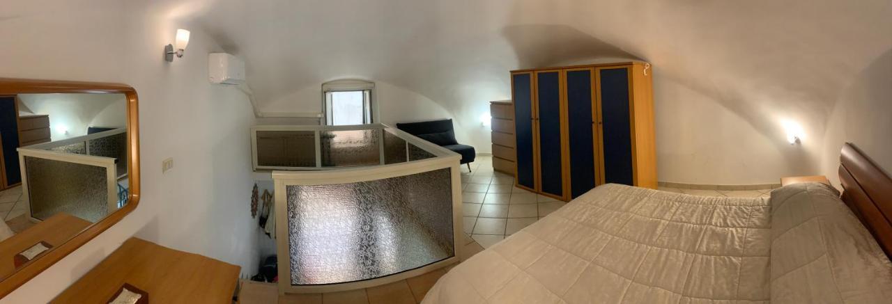 Casetta Blue House Gaeta Via Dell'Indipendenza エクステリア 写真